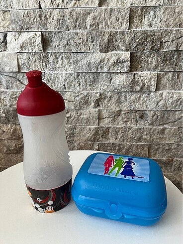 Tupperware suluk beslenme kabı