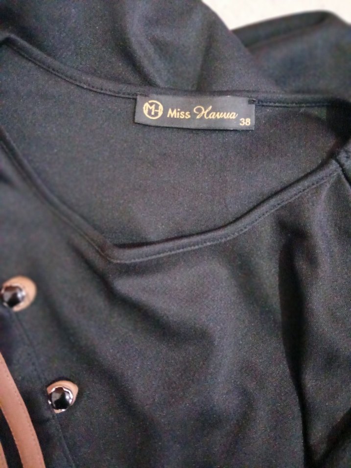 Düğmeli Siyah Uzun Kadın Elbise - Görsel 2