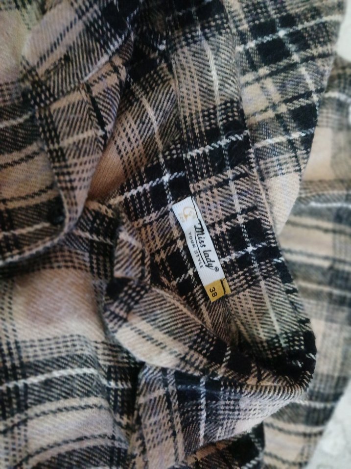 Gri Ekoseli Uzun Kollu Kadın Keten Gömlek - Görsel 3