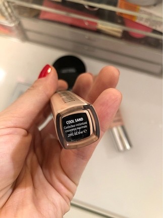  Beden Bobbi brown cool sand kapatici yeni alindi ama kutusuz