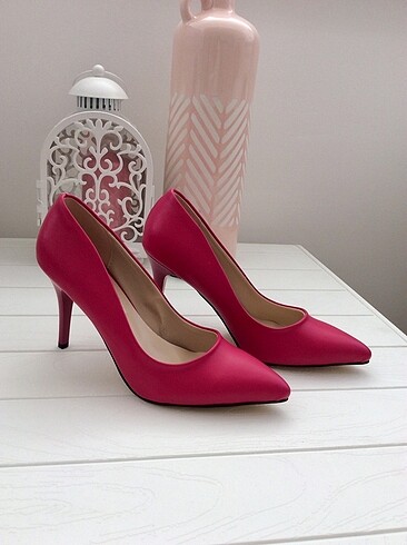 Hiç kullanilmadi 39 numara fuşya stiletto 