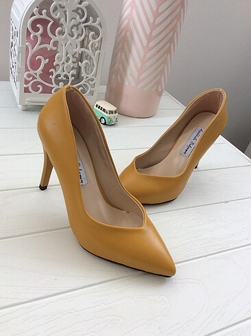 33 numara hardal stiletto