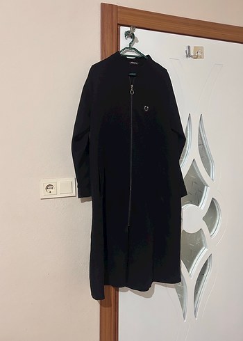 Siyah Fermuarlı Uzun Kadın mevsimlik - Görsel 3