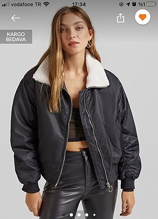 Bershka mont