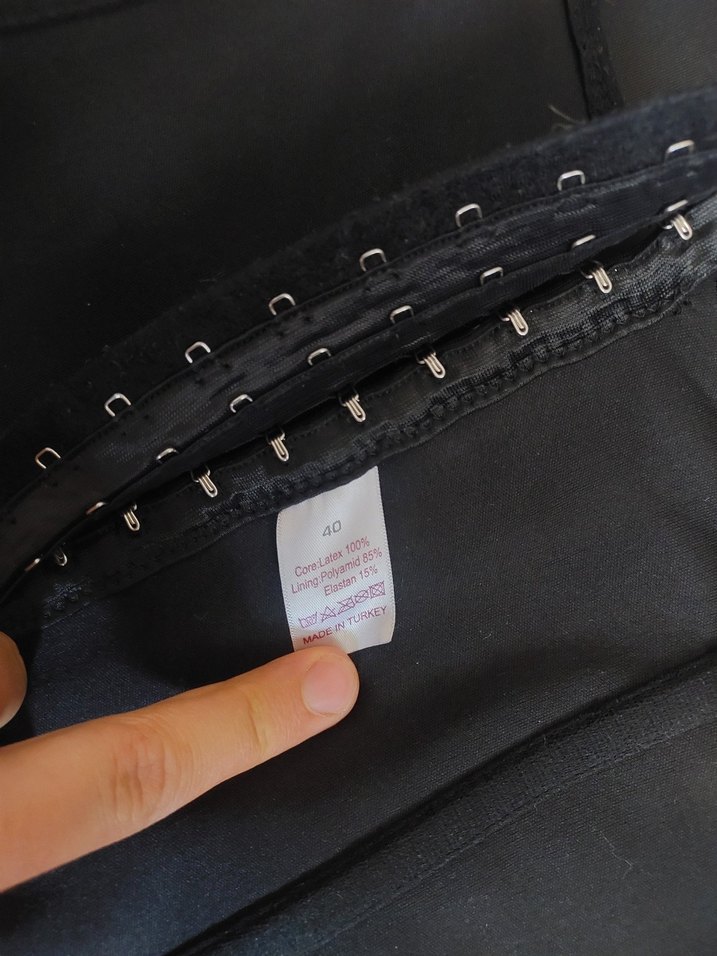 Siyah Balenli kadın Korse - Görsel 3