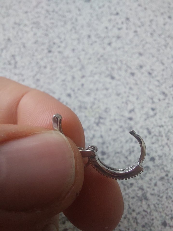 kadın tek küpe - Görsel 3