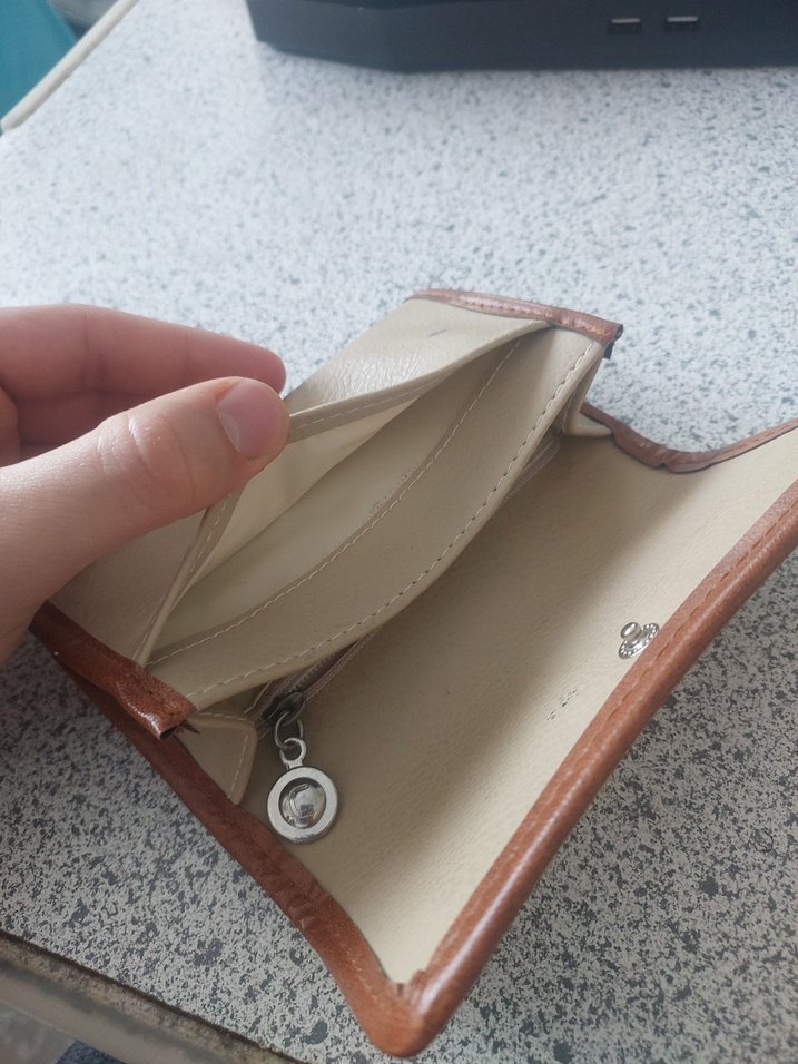 Bej Deri Kadın Cüzdanı, Kayışlı - Görsel 4
