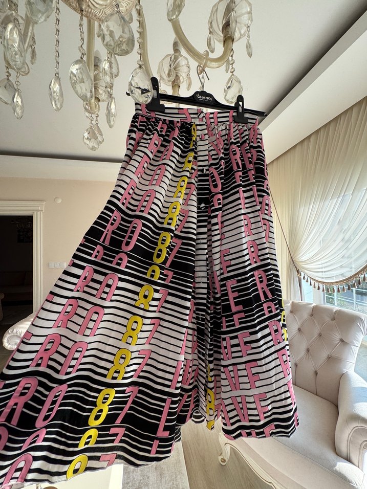 Renkli Baskılı kiloş önden yırtmaçlı twist etek - Görsel 5