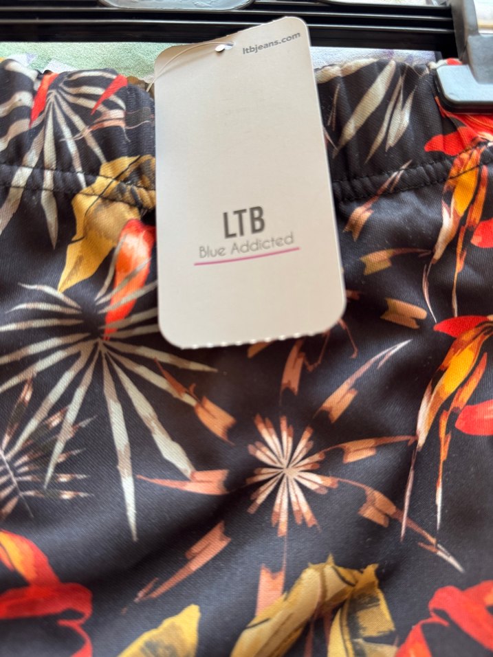 Erkek Çok Renkli Bohem Desenli Mini Etek - Görsel 4