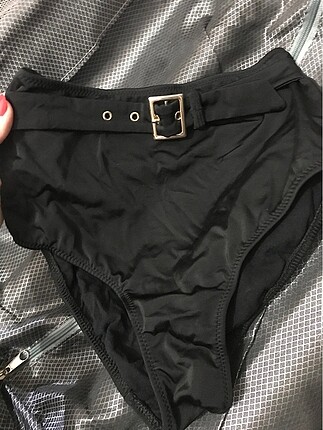 Trendyolmilla bikini altı