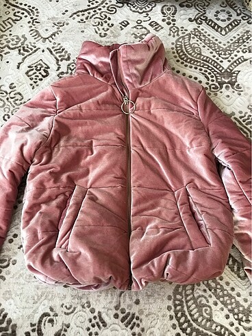 Pembe mont