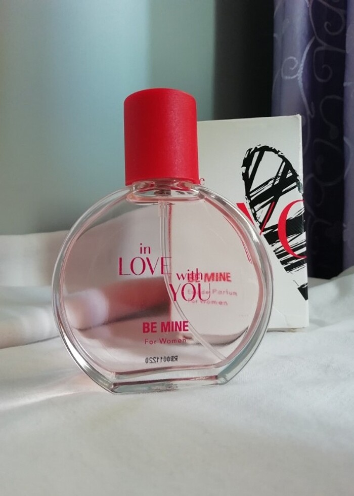 Kadın parfümü  - Görsel 2