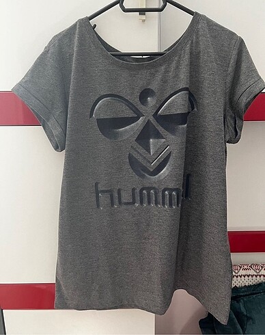 Hummel tshirt