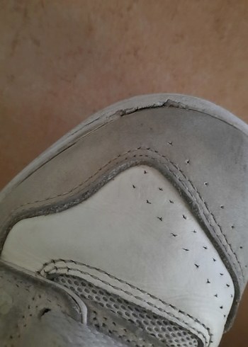 Beyaz Bağcıklı Spor Ayakkabı - Görsel 8