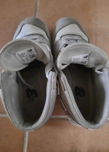 Beyaz Bağcıklı Spor Ayakkabı - Görsel 6