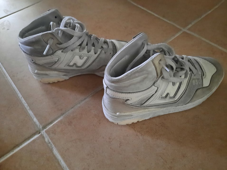 Beyaz Bağcıklı Spor Ayakkabı - Görsel 4