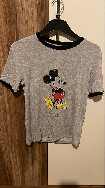 Mango Mickey tshirt