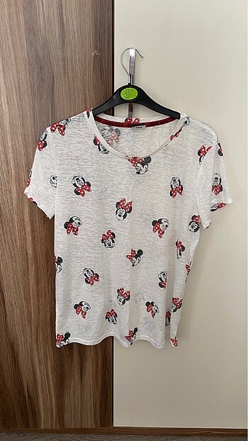 George marka disney tshirt