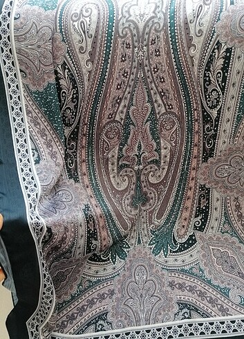 Desenli şal - Görsel 4