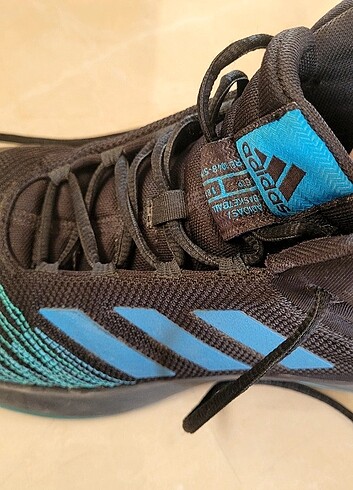 Adidas basketbol ayakkabısı