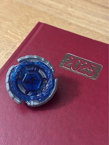 Beyblade nightmare rex blue