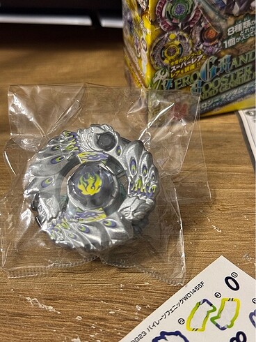  Beden Renk Beyblade zeroG random booster