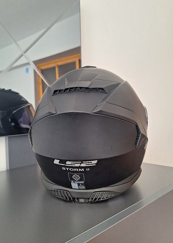 Siyah LS2 Camlı Motosiklet Kaskı - Görsel 5