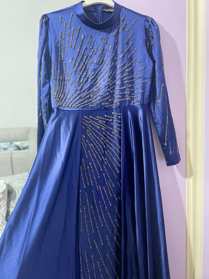 Mavi Parlak İşlemeli Uzun Kollu Abiye Elbise - Görsel 2