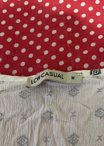 Uzun Kollu Beyaz Puantiyeli Fırfırlı Bluz - Görsel 2