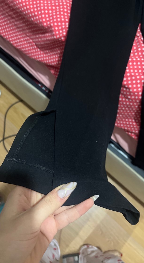 Kadın Siyah Kemerli Kumaş Pantolon - Görsel 2