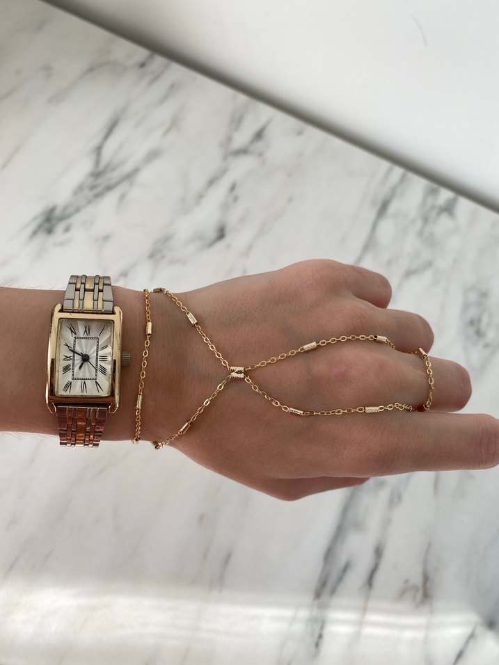 Zincir Detaylı Altın Renk Bohem Kadın El Zinciri - Görsel 2