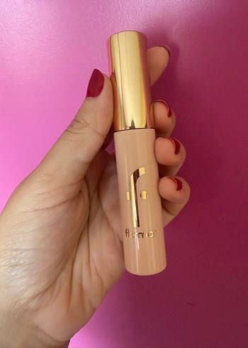Flormar Bej Renkli Kapatıcı ve Aydınlatıcı
