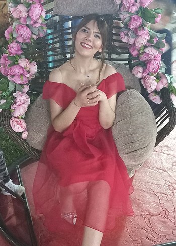 kırmızı abiye - Görsel 2