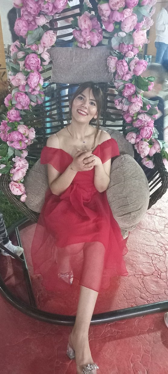 kırmızı abiye - Görsel 2