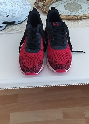 40 Beden Ayakkabı