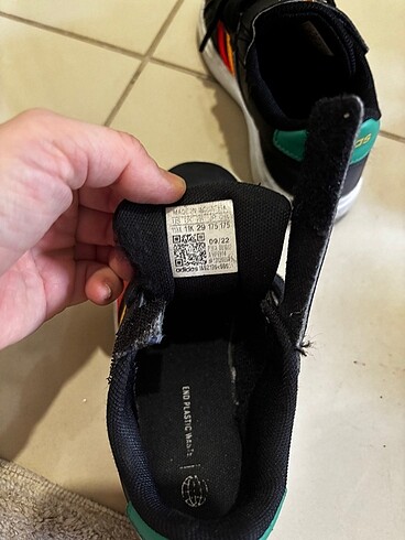 29 Beden siyah Renk Adidas çocuk spor ayakkabı