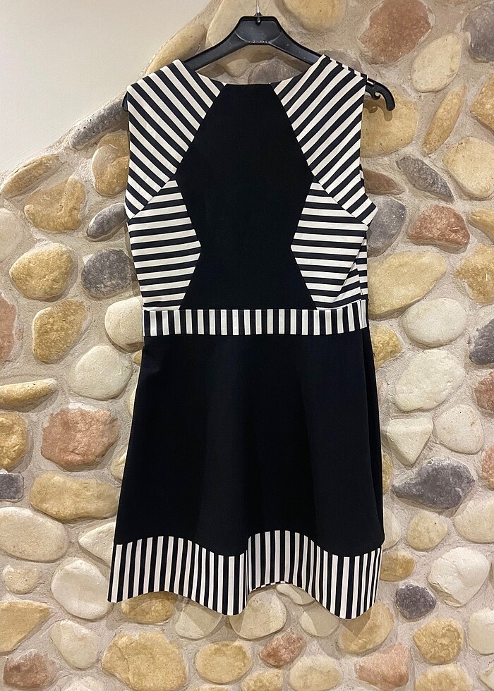 Siyah elbise - Görsel 3