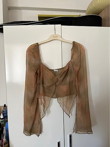 Bershka crop