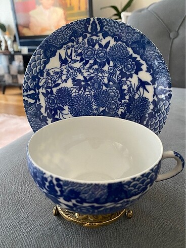 Porselen çay fincanı