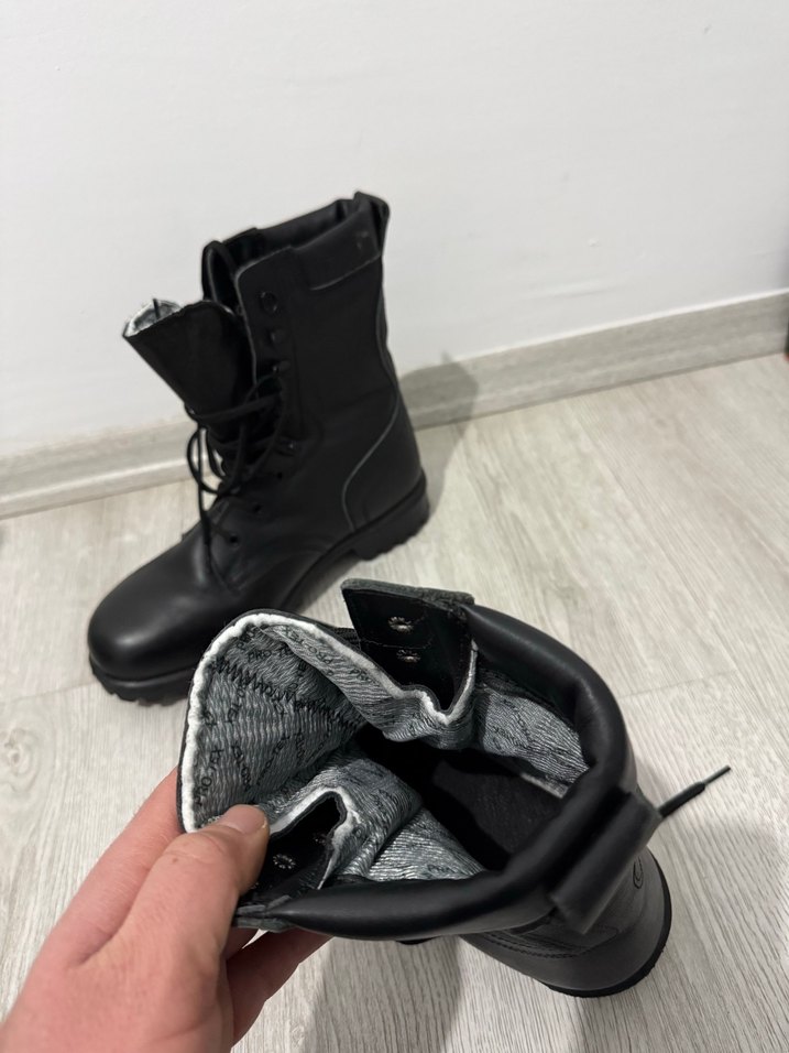 Asker botu sıfır hiç kullanılmadı - Görsel 4