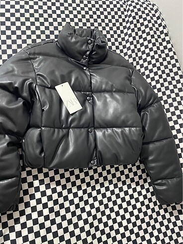 Zara deri mont