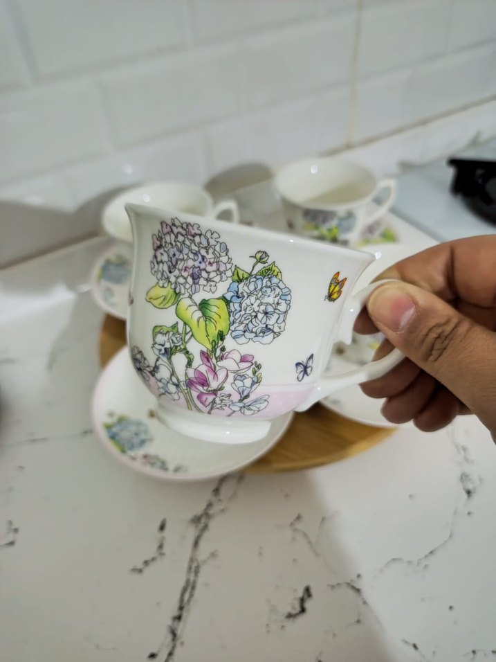 Pastel Çiçek Desenli Beyaz Fincan Takımı - Görsel 2