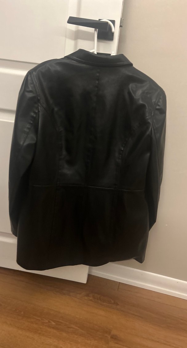 Siyah Deri Kadın Ceket - Görsel 3