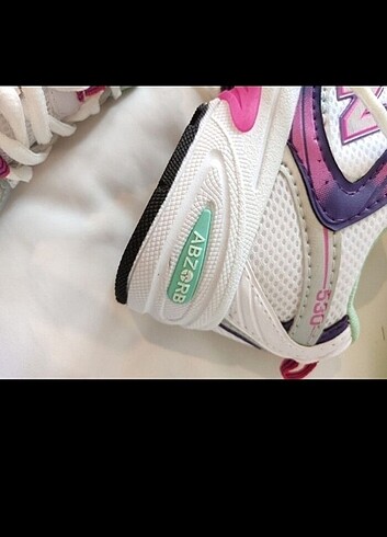 New Balance Kadın Spor Ayakkabı