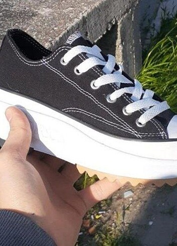 Converse Kadın Ayakkabı 