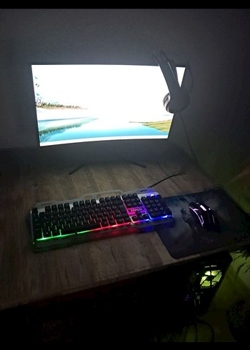 Çok Renkli Gaming Masaüstü Bilgisayar Seti - Görsel 3