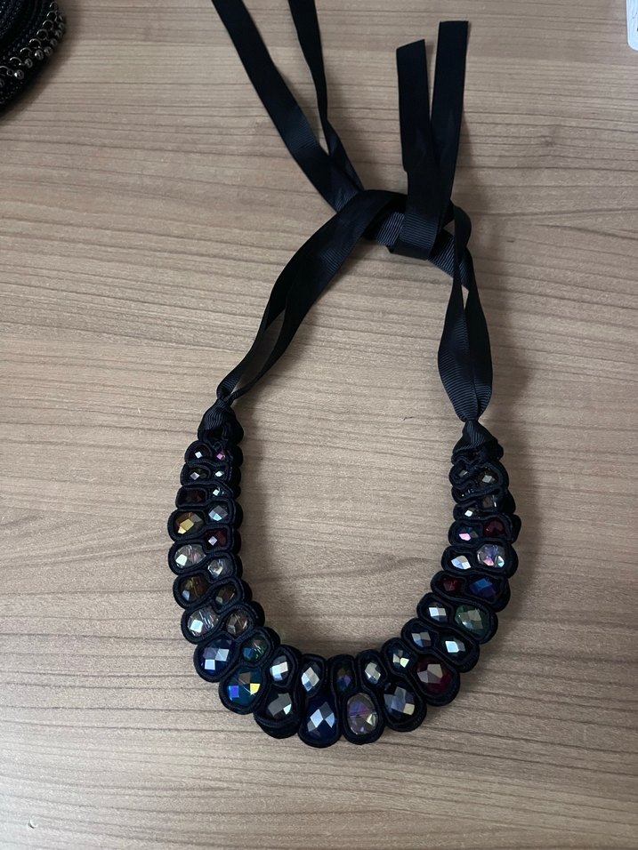 Uzun Çok Renkli Boncuklu Kadın Kolye - Görsel 3