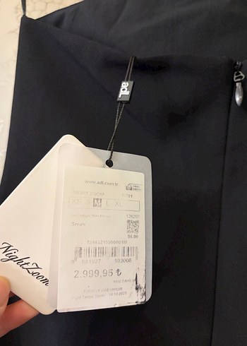 adl siyah taşlı kısa elbise - Görsel 3