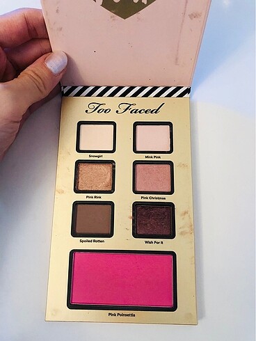 Too faced far paleti