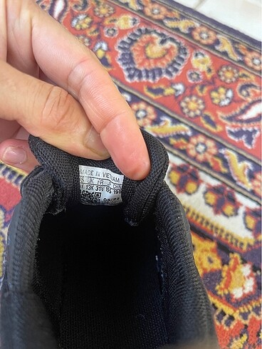 Adidas Orjinal adidas 31.5 numara ayakkabı